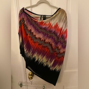 Bisou Bisou One Shoulder Asymmetrical Blouse – Abstract Print Top